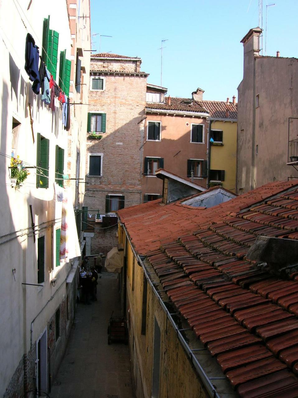 A Rialto Venice Exterior photo